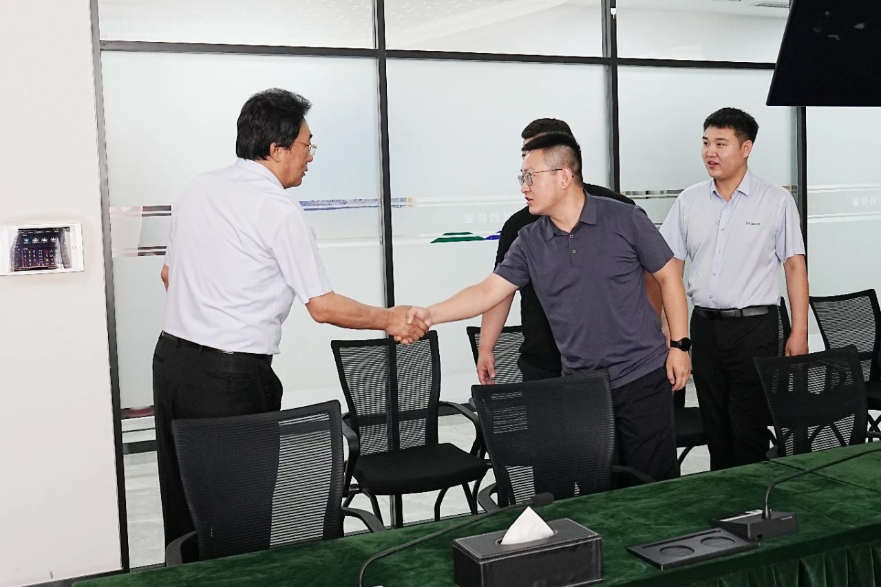 中广核新能源控股有限公司主办——微科产品订单落实会在呼和浩特成功召开
