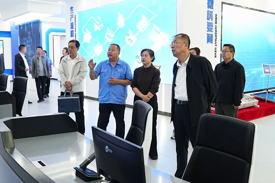 精准服务助发展  凝心聚力促提升——包头市总工会莅临微科集团调研